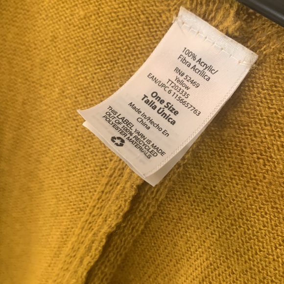Yellow Cardigan - Picture 11 of 11
